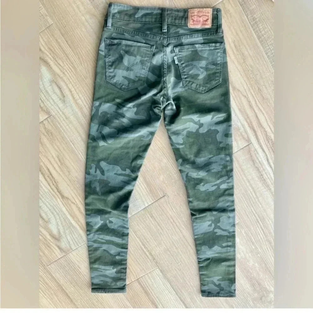 Levi’s Straus Camo Jeans- 31 - Picture 4 of 8